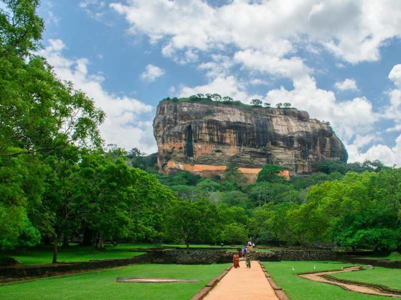 Day 01: Arrival – Pinnawala – Sigiriya